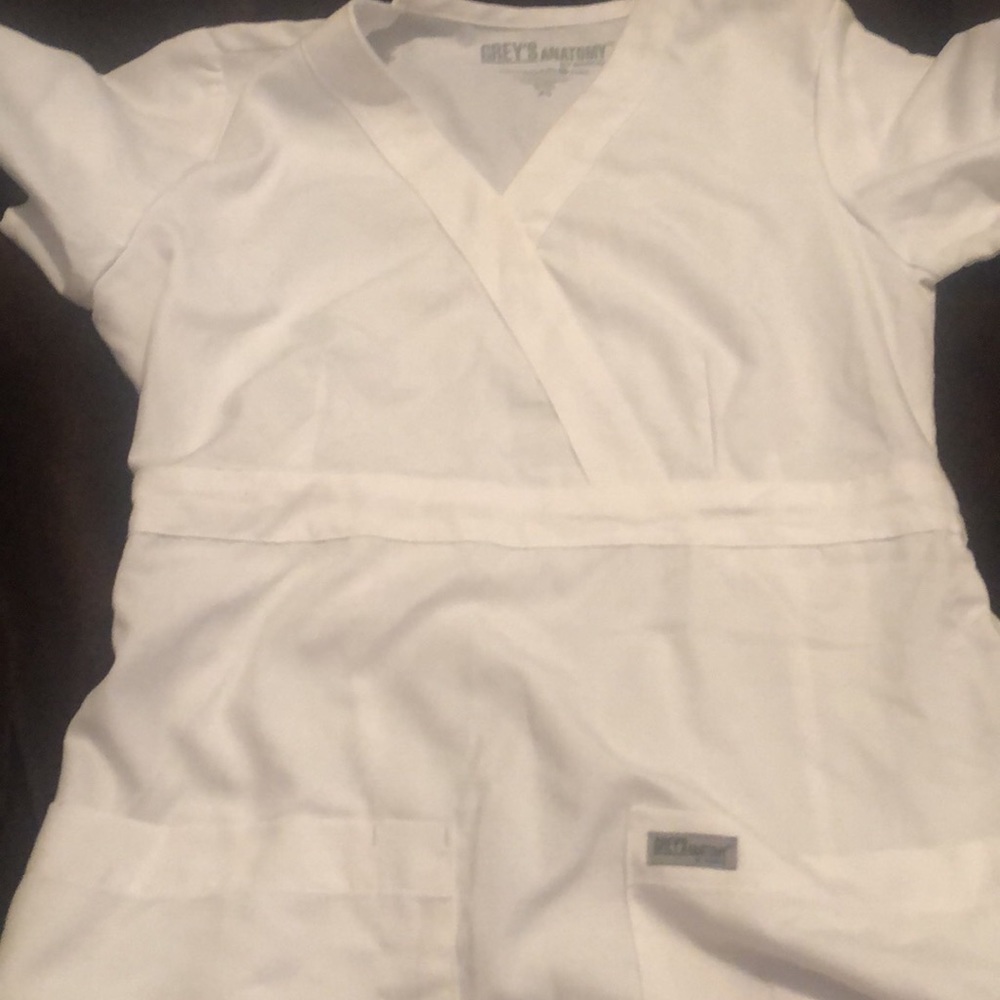 Scrub top